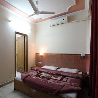 Test Hotel Ratan Palace, Gadag 2